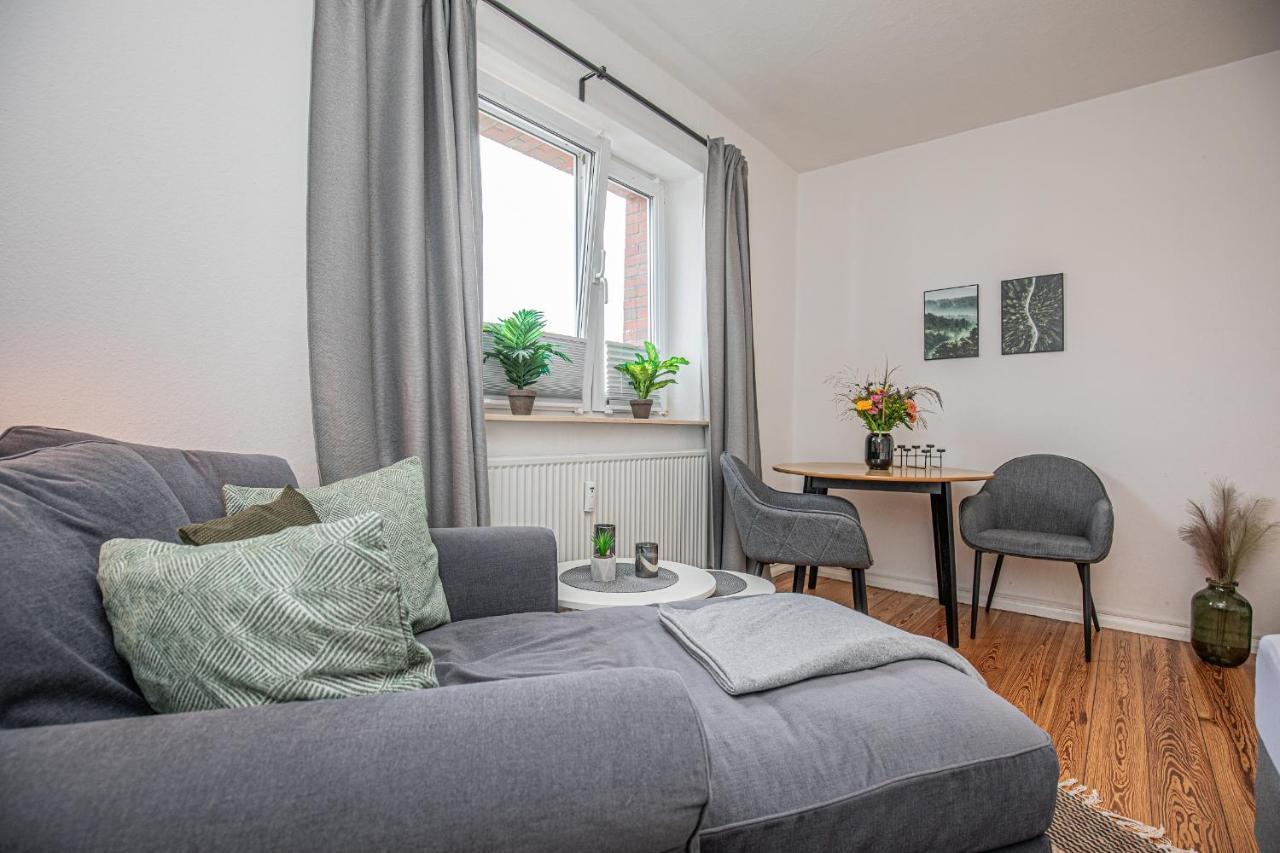 Fewo1846 - Kommood - Zentral Gelegenes Studio-Apartment Mit Balkon Im Hochparterre Flensburg Exterior foto